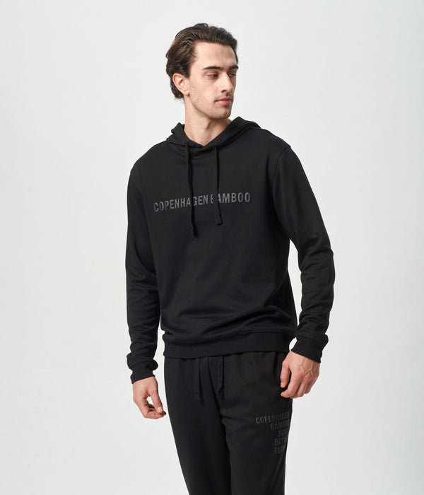 Svart bambu hoodie med logga