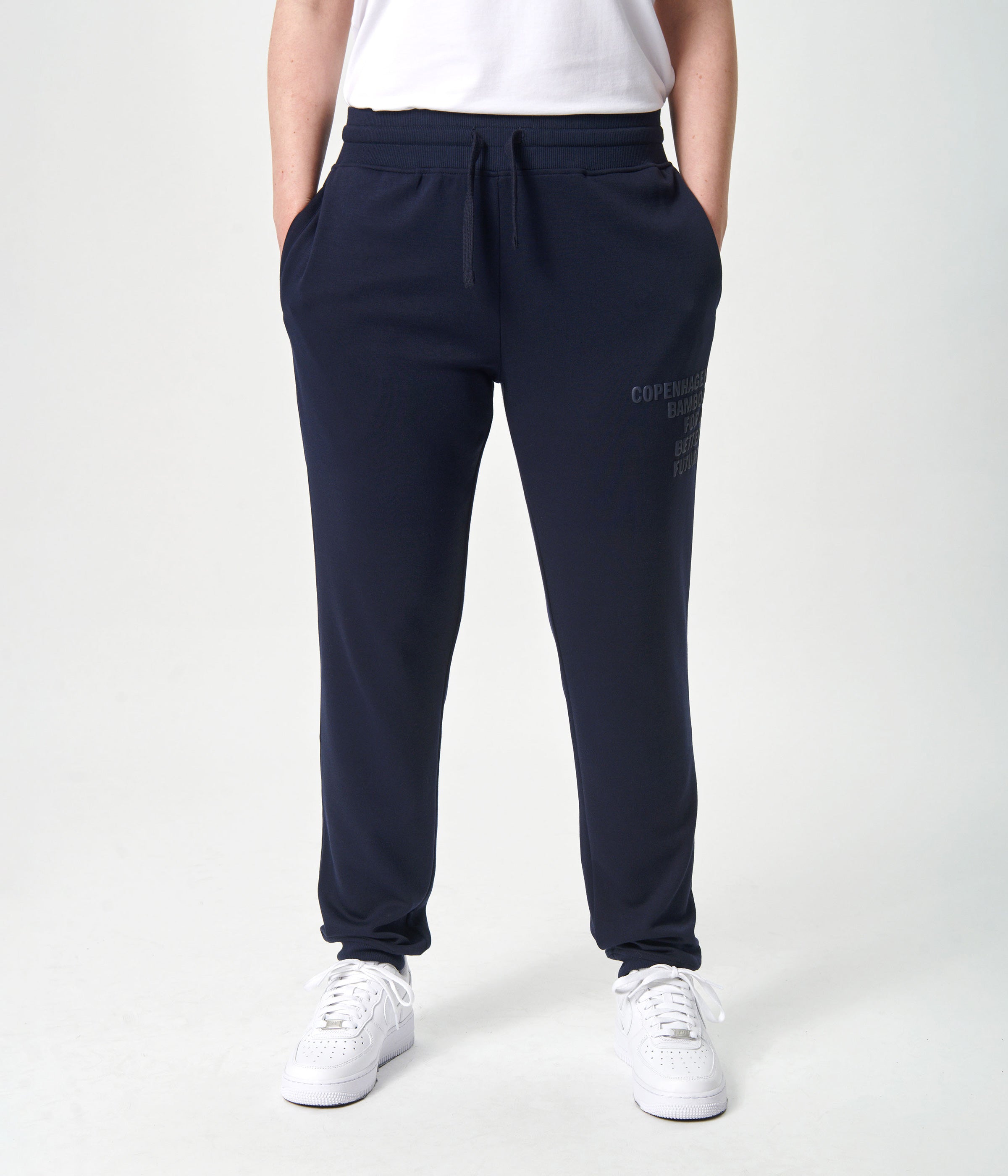 Navy bambus sweatpants med logo    Copenhagen Bamboo