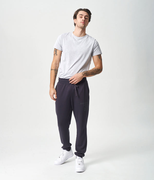 Mörkgrå bambu sweatpants med logga